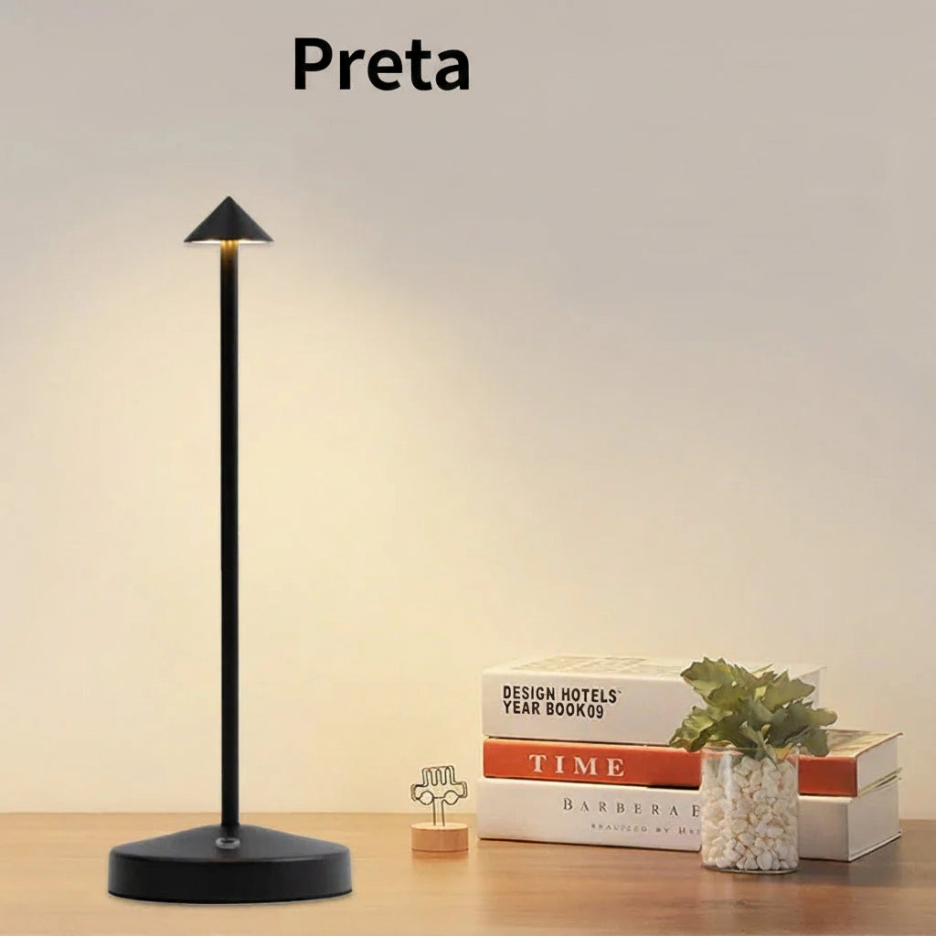 Luminária de mesa LED recarregável com sensor de toque. 3 temperaturas de cor e ajuste contínuo de intensidade.