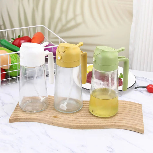 Frasco de vidro de 470ml com spray para óleo.
